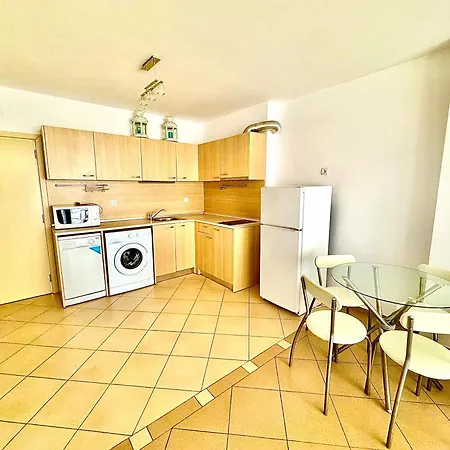 Grand Kamelia And Appartement *